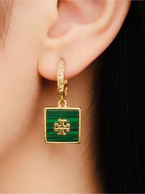 Tory Burch Green Enamel Gold Tone Logo Drop Hoop Earrings NWT
